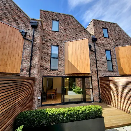 3 Marygate Mews *